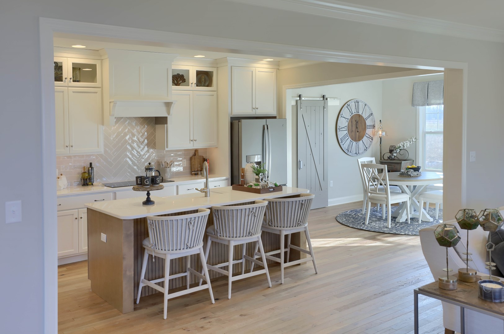 Spring Meadow Reserve - Kitchen 8